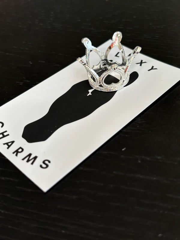 Luxy Forelock Crowns