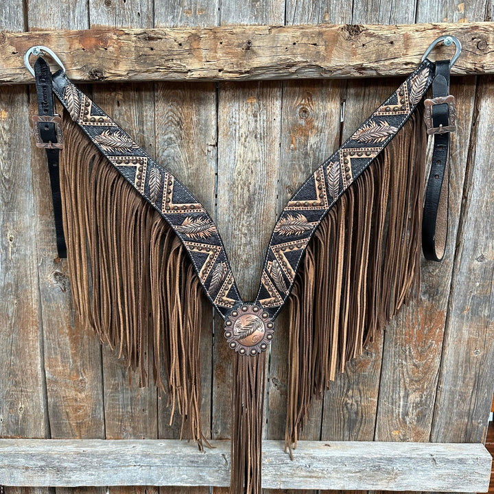 Rodeo Drive Dark Oil Feathered Arrow Fringed One Ear / Breast Collar Tack Set