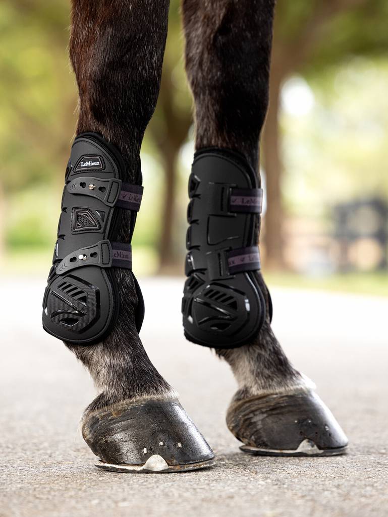 Motion Cool Tendon Boot